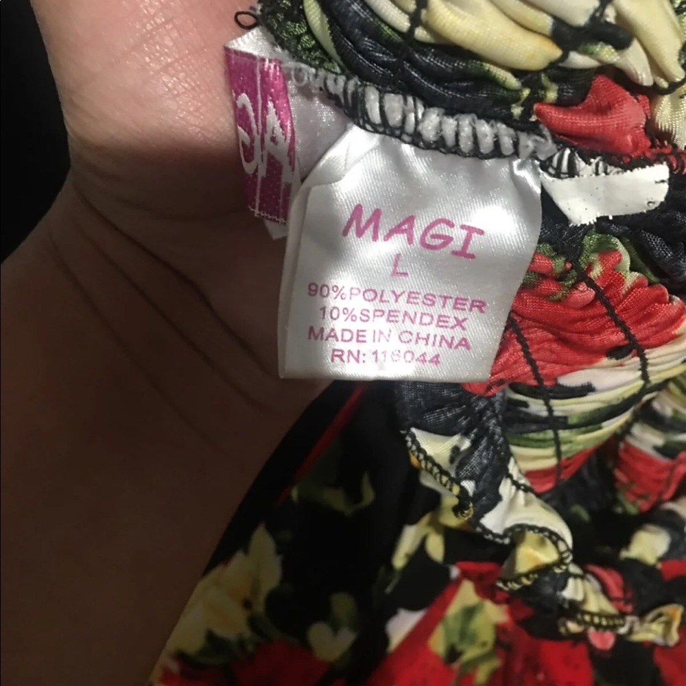 Dress - Picture 2 of 3